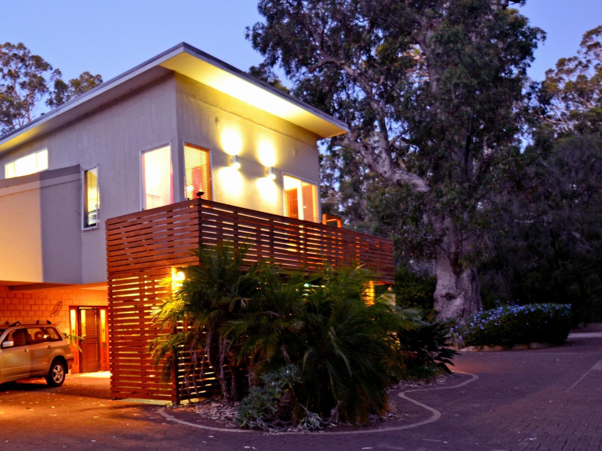 Inn The Tuarts Guest Lodge Busselton Accommodation - Adults Only Exterior foto